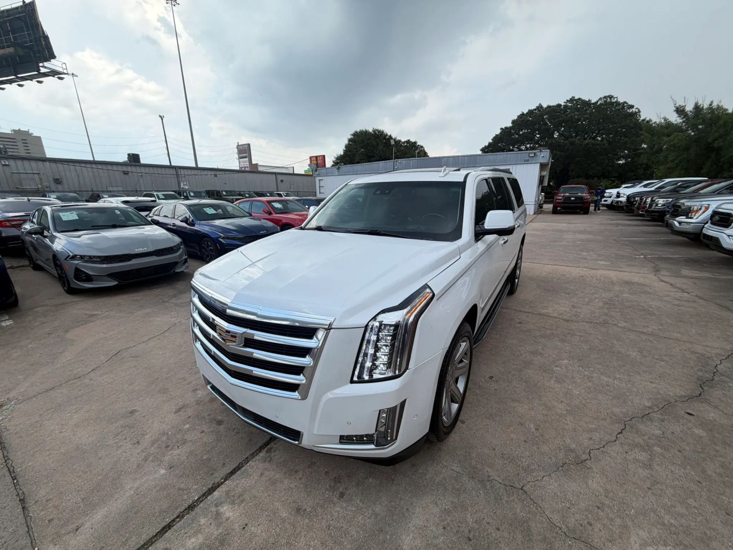 cadillac escalade esv 2019 1GYS3HKJ9KR174078 image cadillac escalade esv 2019 1GYS3HKJ9KR174078 image